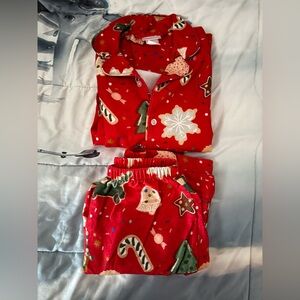 Pottery Barn Festive Red Kids Flannel Christmas Pajamas in Size 8